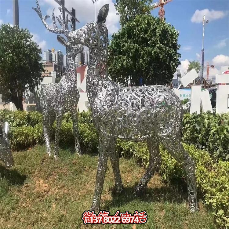 LED梅花鹿雕塑照明，景觀照明設計體驗