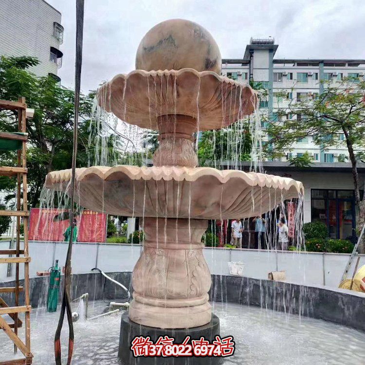 歐式大理石石雕流水噴泉，紅晚霞點綴